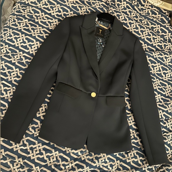 Ted Baker Tuxedo Blazer NWOT - Picture 5 of 16